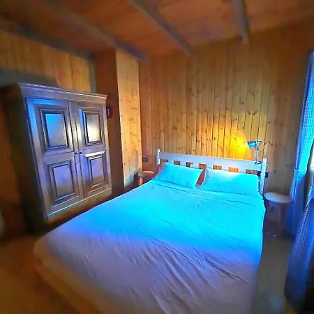 펜션 Chalet Casargo - Le Case Di Alice