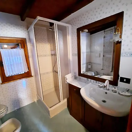 펜션 Chalet Casargo - Le Case Di Alice *